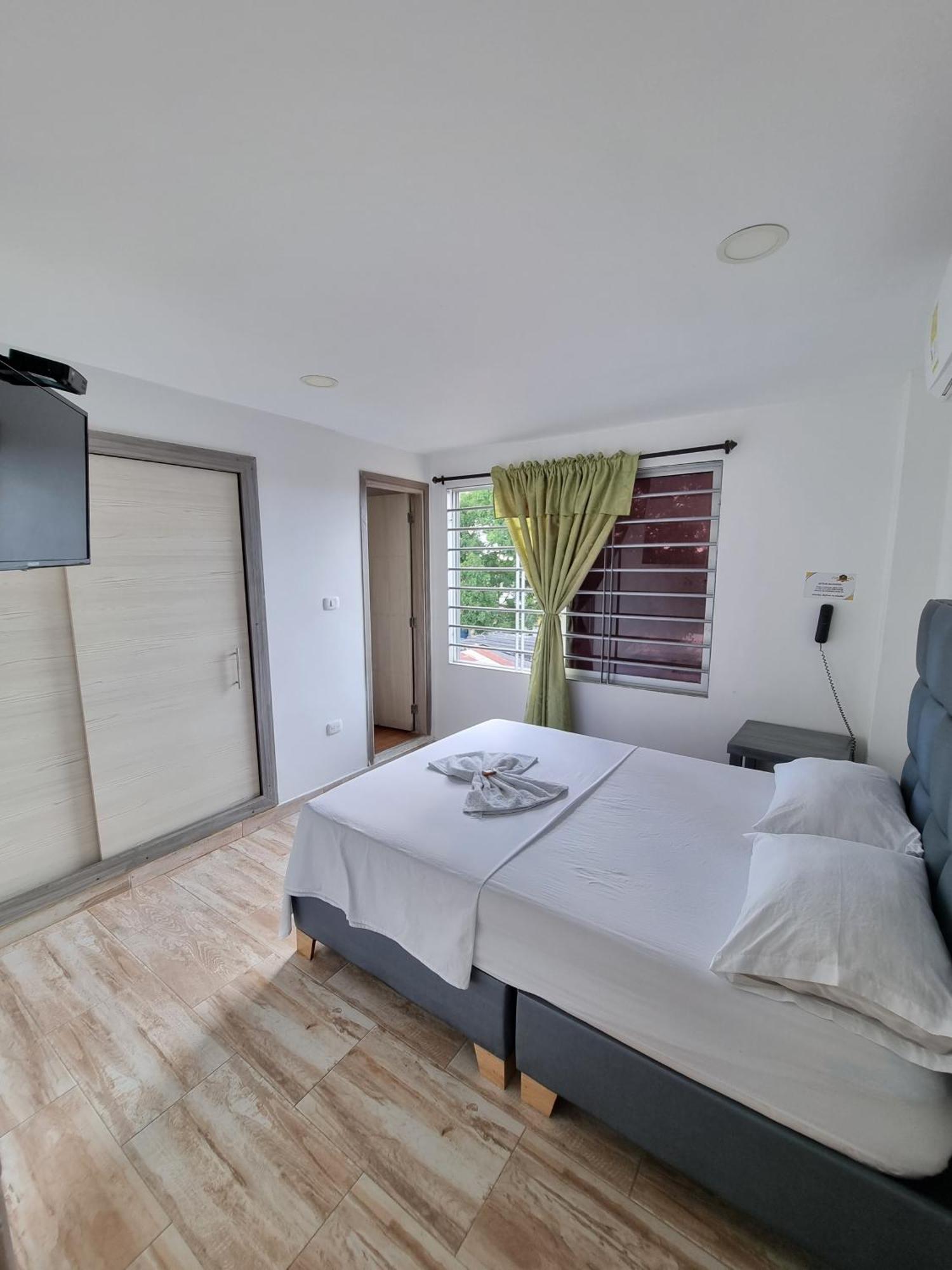 Hotel Ibiza Central Монтерія Екстер'єр фото
